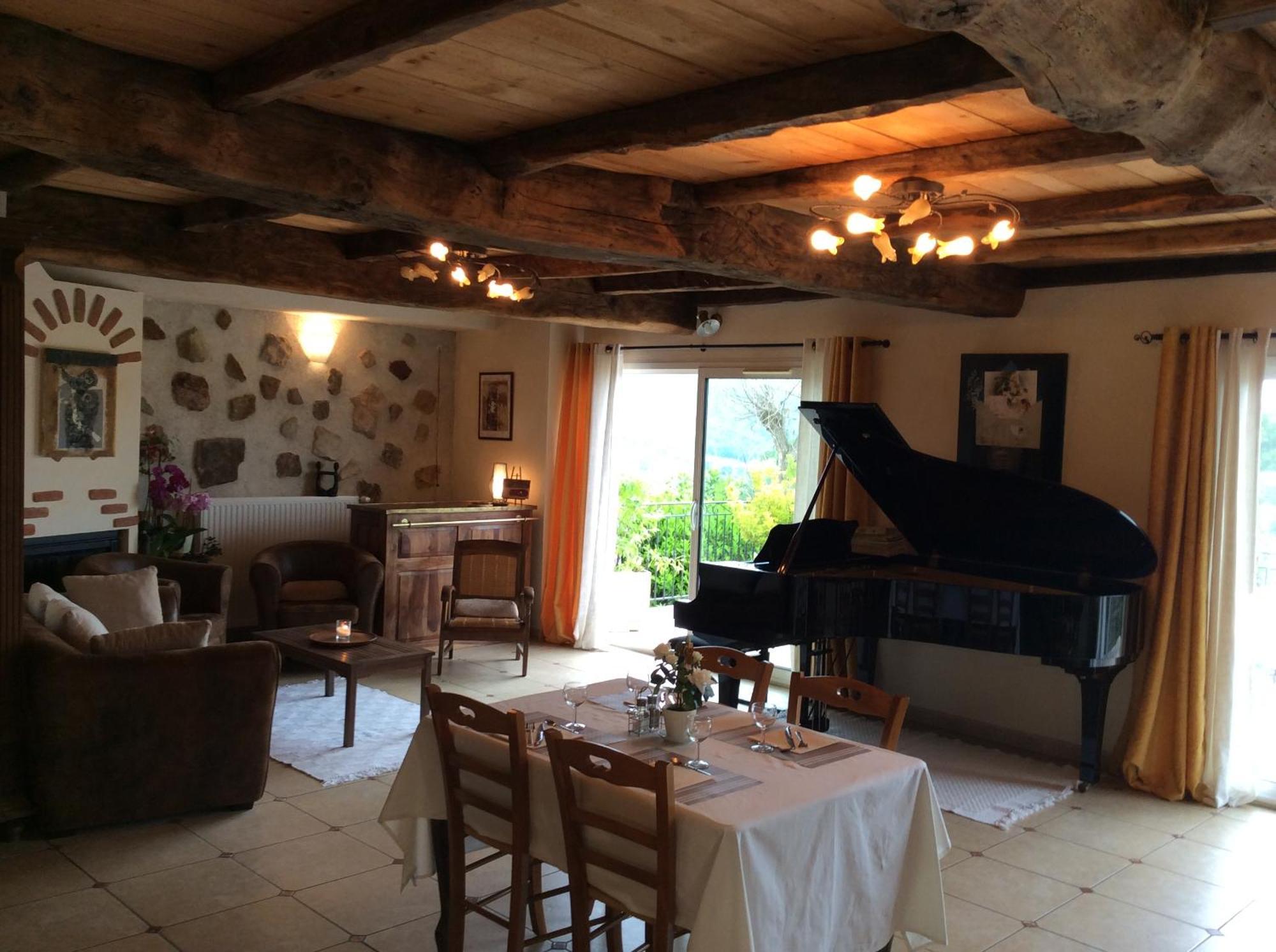 Ledre Hotel La Bastide-de-Serou Exterior photo